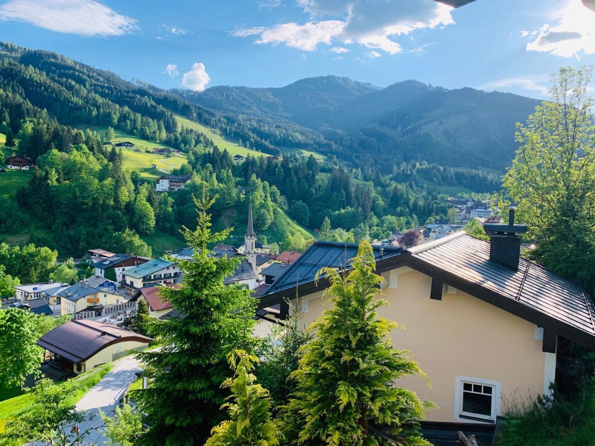 Apartment Lausbuam Mühlbach am Hochkönig Esterno foto